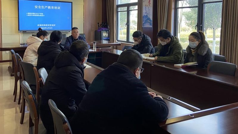成人高考毕业证书样本下载攻略：揭秘获取途径与注意事项
