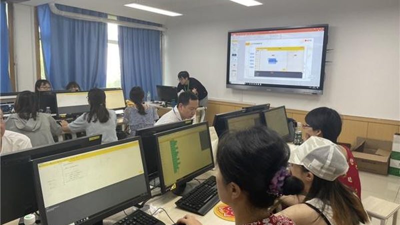 管理培训讲师资质：揭秘资质背后的价值与价格